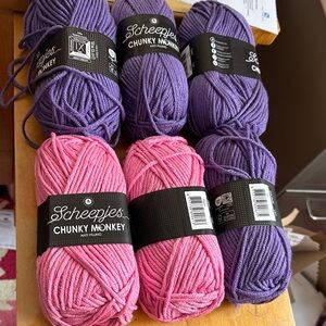 Chunky Monkey Yarn Set - Purple and Pink